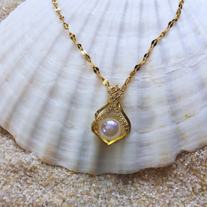 Sea Pearl Necklace